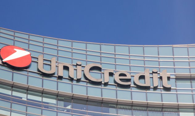UniCredit планира прехвърляне на риск, свързан с кредити за 8,5 млрд. евро