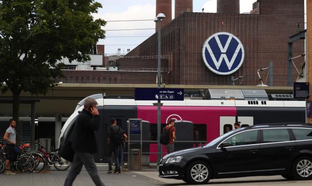 Volkswagen инсталира съоръжения за доброволни тестове за Covid-19 в Германия