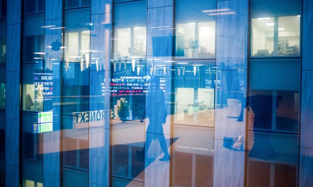 Европейските фючърси се понижават след разпродажба заради атаката на Русия