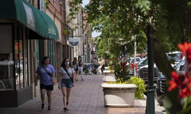 Кой ще се възстанови по-бързо от коронавируса - Европа или САЩ?