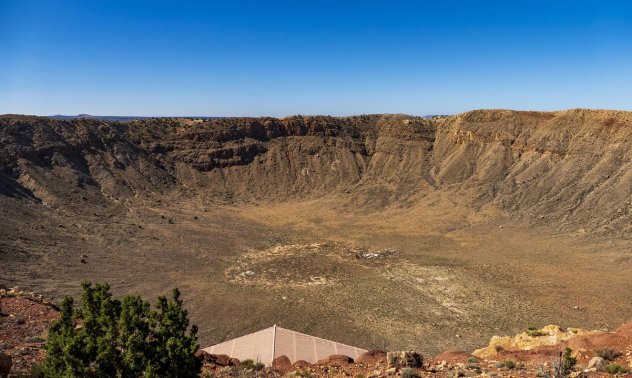 Ще унищожи ли астероид Земята през 2032 г.? Вероятно не