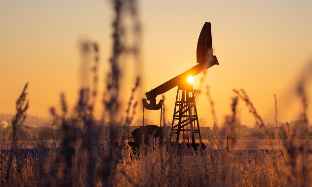 Имат ли шанс САЩ и ЕС да ограничат приходите от петрол на Русия