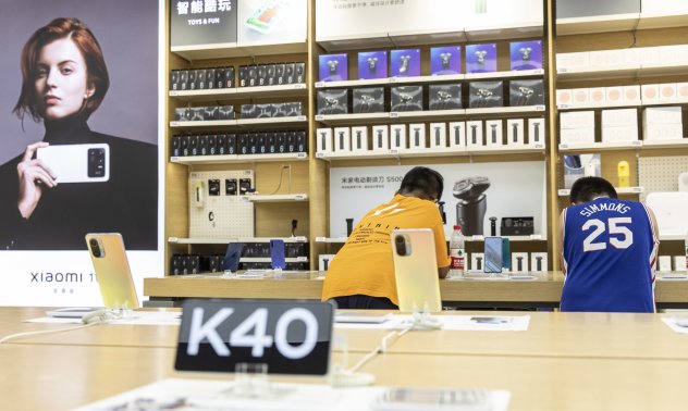 Германски регулатор започва разследване на китайски мобилни телефони