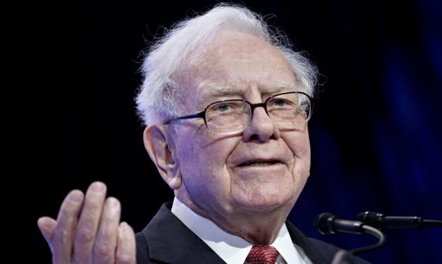 Възнаграждението на Бъфет за 2020 г. е малко над 380 хил. долара 