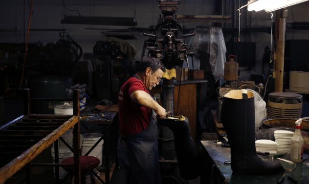 Заводската активност в САЩ се разширява с най-бърз темп от 2018 г. 