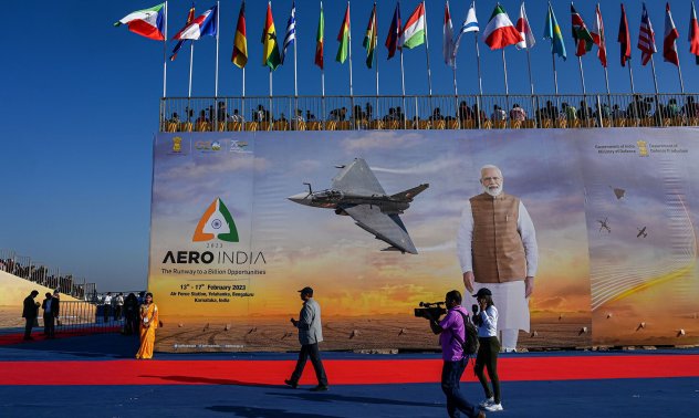 Русия притиска Индия за помощ срещу глобалната си финансова изолация