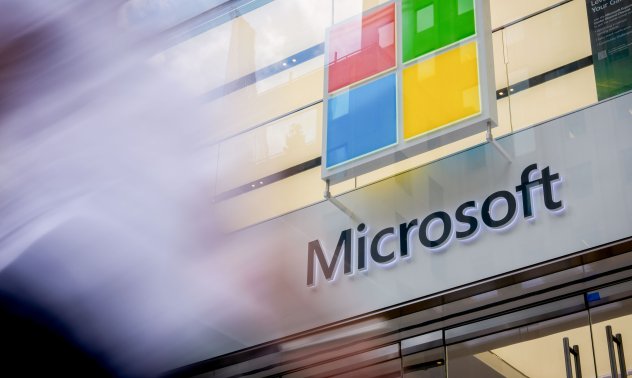 Последните на фондовия пазар през 2025 г. очакват съживяване в края на годината