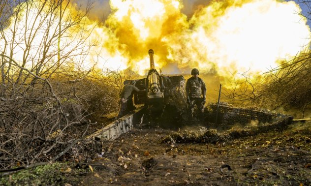 Недостигът на боеприпаси в Русия повдига въпроси колко може да продължи войната