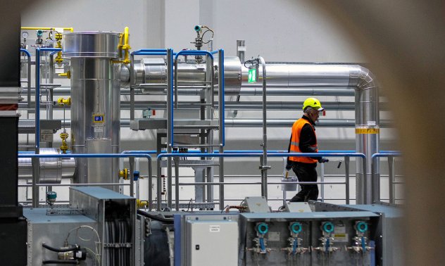 Германия съкращава мащабния си план за изграждане на газови електроцентрали