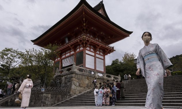Япония отново отваря границите си с надежда за бум в туризма