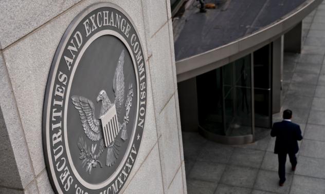 SEC започна да прилага закон за "изхвърляне" на китайските компании от борсите в САЩ