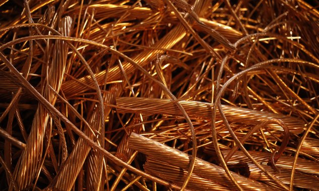 Търговците на меден скрап в САЩ претоварват метала, за да избегнат мита от Китай