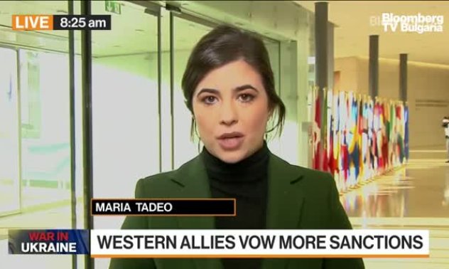 Външните министри на ЕС може да прибавят петрола към санкциите