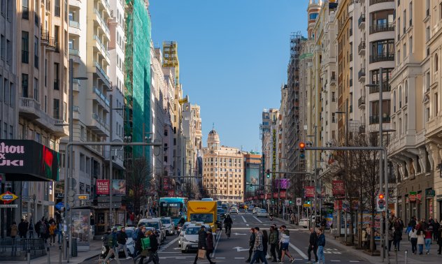 Еврозоната бележи по-силен ръст от очакваното благодарение на вътрешното търсене