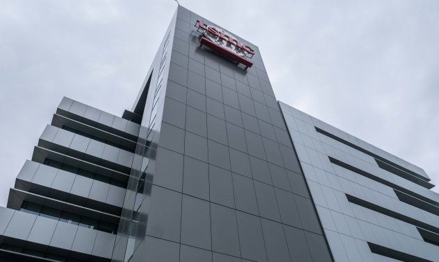 The Eagle and the Dragon in high-tech battle