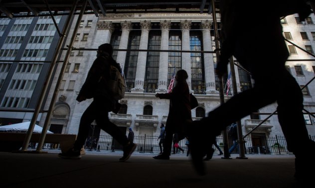 CEBR: Световната икономика ще изпадне в рецесия през 2023 г.