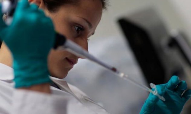 Грешка на Мерк даде победата на Пфайзер 