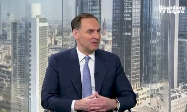 Джеймс фон Молтке очаква още едно повишение от ЕЦБ