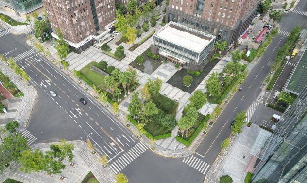 Китай значително ограничава пътуванията в страната заради Covid