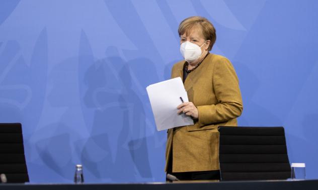 Меркел свиква извънредна среща на министрите за ускоряване на ваксинацията 