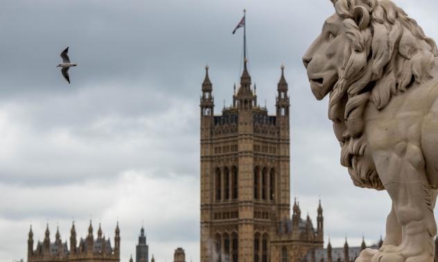 Великобритания одобри за спешна употреба ваксината на Pfizer и BioNTech