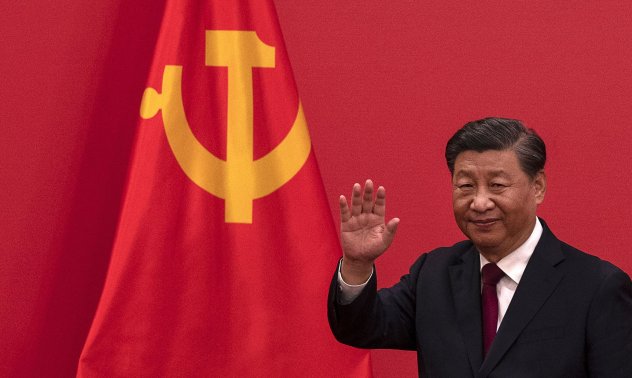 Отстраняването на външния министър допринася за фалстарта на третия мандат на Си 