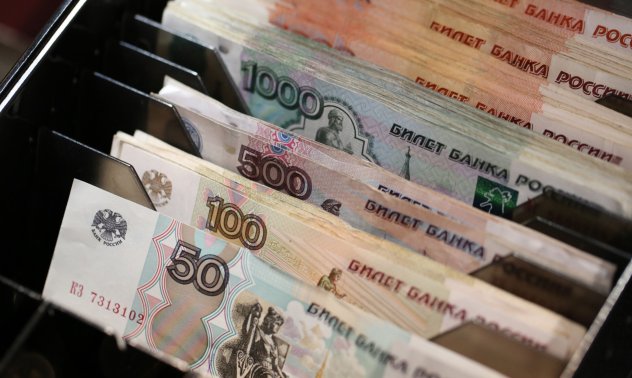 Сривът на рублата е по-скоро изпускане на напрежението за руската икономика