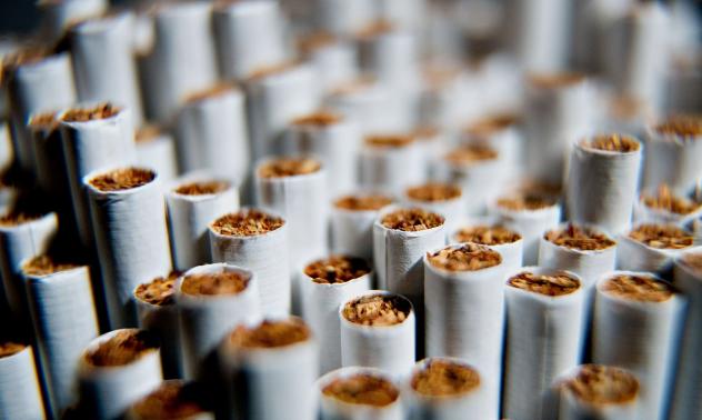 Тютюневите акции се сриват заради възможна забрана на пристрастяващите цигари в САЩ