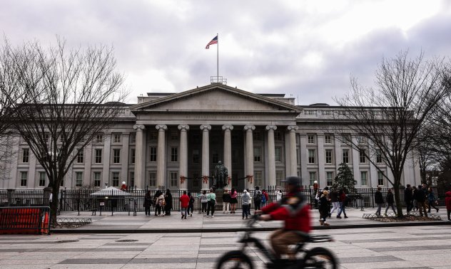 Големите фондове залагат, че търговията „всичко освен облигации“ е към края си