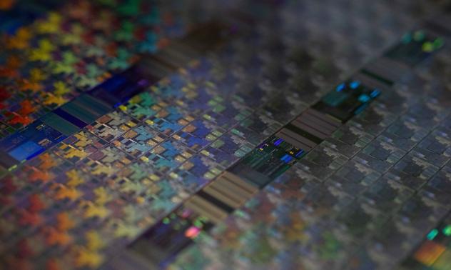 ЕС изложи комплект от стратегии за контрол на китайското влияние на континента