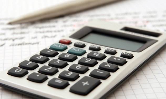 Бизнесът подобрява ефективността си, но лошата публична политика ни тегли назад