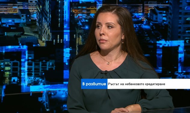 Финансовата грамотност трябва да се въведе като предмет в училище