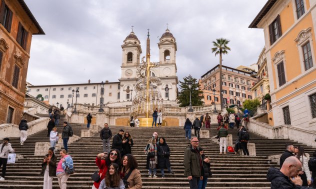 Италиански милиардeр е станал жертва на телефонна измама с AI