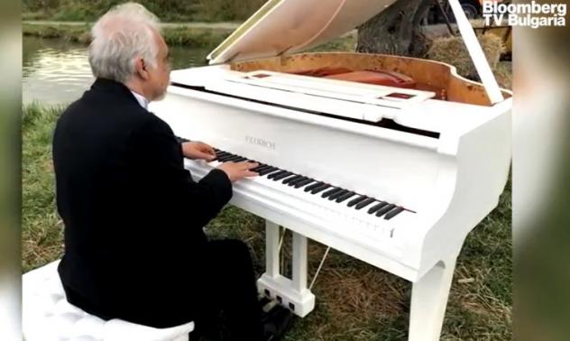 Все по-екологични материали се използват при дизайна на пиана и рояли