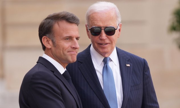 Байдън и Макрон търсят съгласуване на политиката за Китай след напрежението