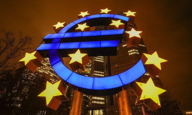 ЕЦБ разглежда рисковете, свързани с частните кредити, които банките отпускат 