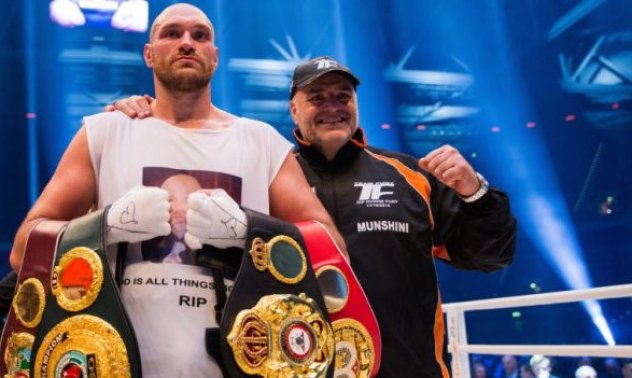 Фюри и Усик обявиха дата за битката за обединение на титлите в тежка категория