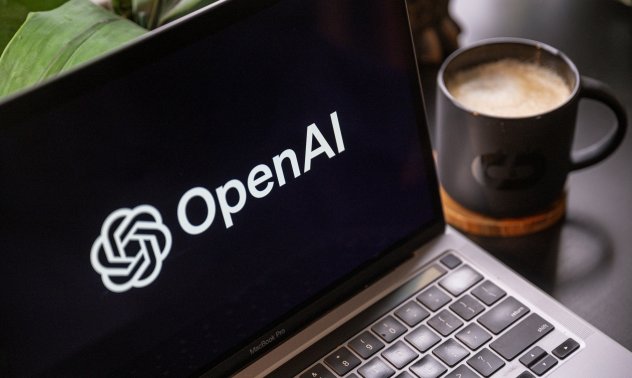 ЕС проверява инвестицията на Microsoft в OpenAI за $13 млрд.