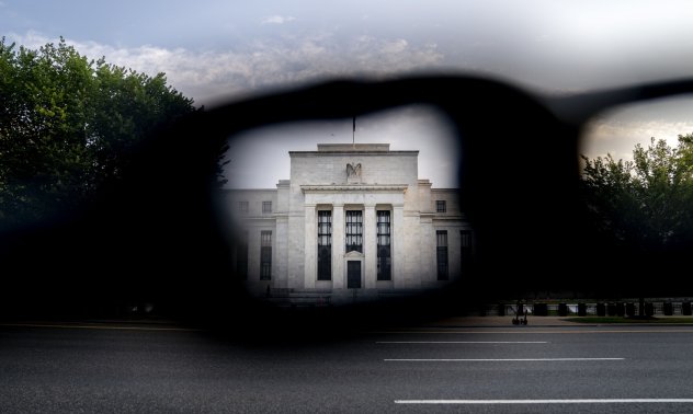 Защо централните банки скоро ще отпускат заеми на хедж фондове