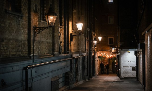 Спасяването на 94 газови улични лампи не е правилно подбрана битка