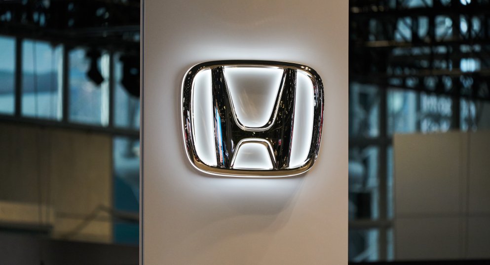 Honda влиза в надпреварата за автономно шофиране