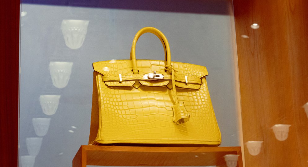 Diamonds or bags? That is the question...