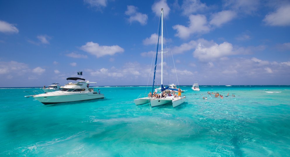 Нова средна класа за авиолиниите