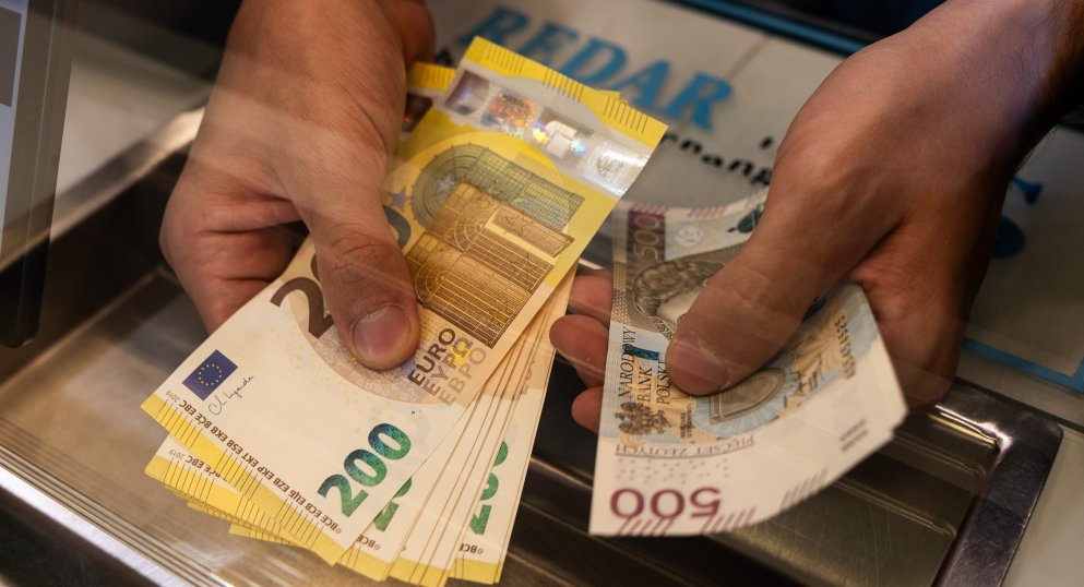 България и Чехия: Двете версии за еврото