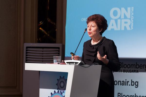 <p><a href="http://www.bloombergtv.bg/video/adelina-kostova-adelina-kostova-international-conference-education-and-business-future-leaders-11052016">Аделина Костова</a>: Лидерство и развитие на таланта в Nestle</p>
