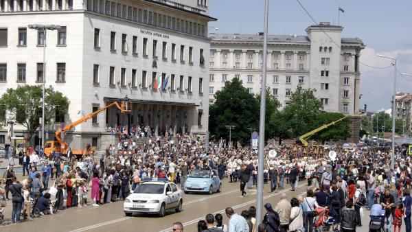 <p>Шествието за 24 май получи силно медийно отразяване.</p>
