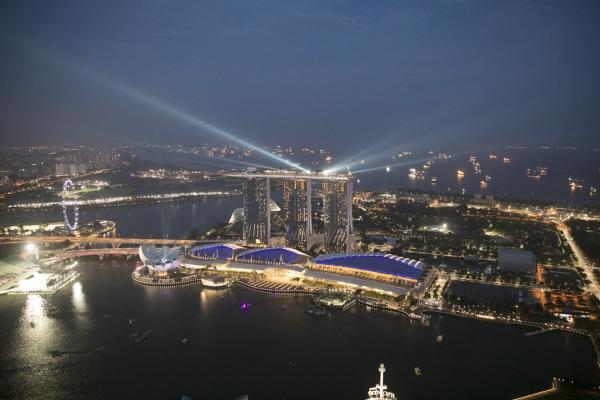 <p>Хотел Marina Bay Sands в Сингапур. 11 юни 2018. Photographer: Brent Lewin/Bloomberg</p>
