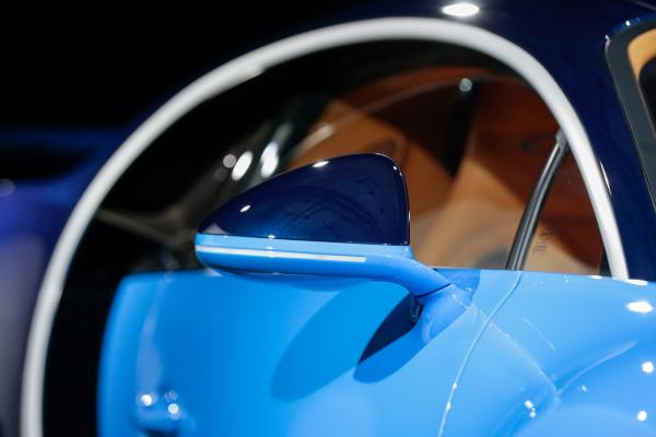 <p>&quot;Запитахме се какво да правим, когато вече сме направили най-добрата суперкола на света&quot;, каза шефът на Bugatti Волфганг Дюрхаймер.</p>

<p>&quot;Bugatti трябваше да направи следващата стъпка. Трудно е да повярваме, че успяхме&quot;.</p>

<p>Photographer: Chris Ratcliffe/Bloomberg</p>
