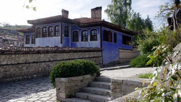 <p>Къщата-музей на Тодор Каблешков, строена през 1845 от майстор Генчо Младенов.</p>
