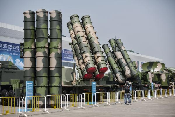<p>Ракети Земя-Въздух, китайско производство на авиосалона в Жухай.</p>
